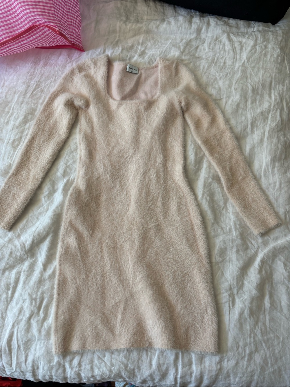 Aritzia Sunday Best Long-Sleeve Fuzzy Knit Dress in Pale Pink